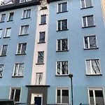 Avi City Apartments Goodhouse