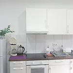 Avi Goodhouse Dusseldorf
