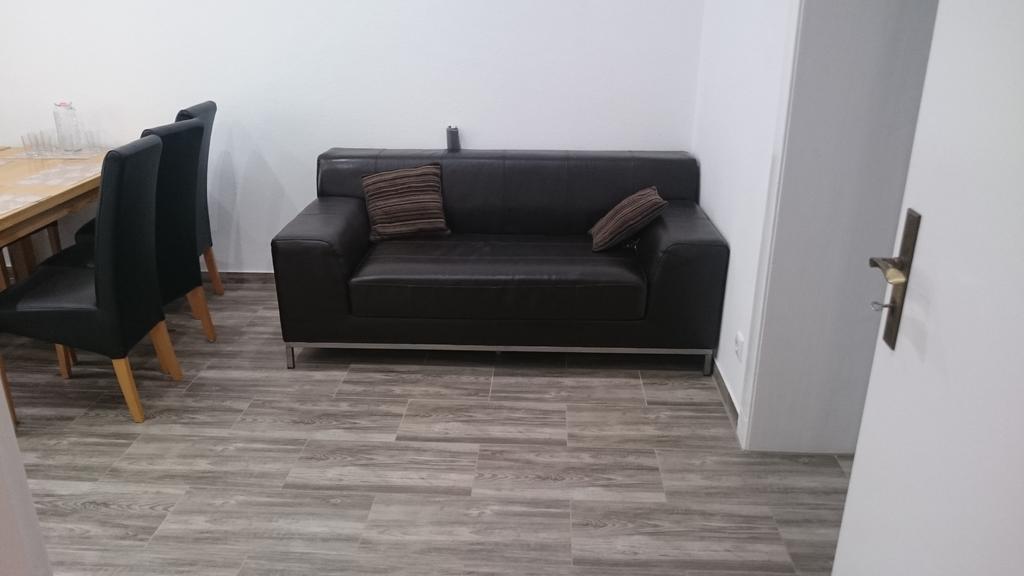 Apartment Avi Goodhouse